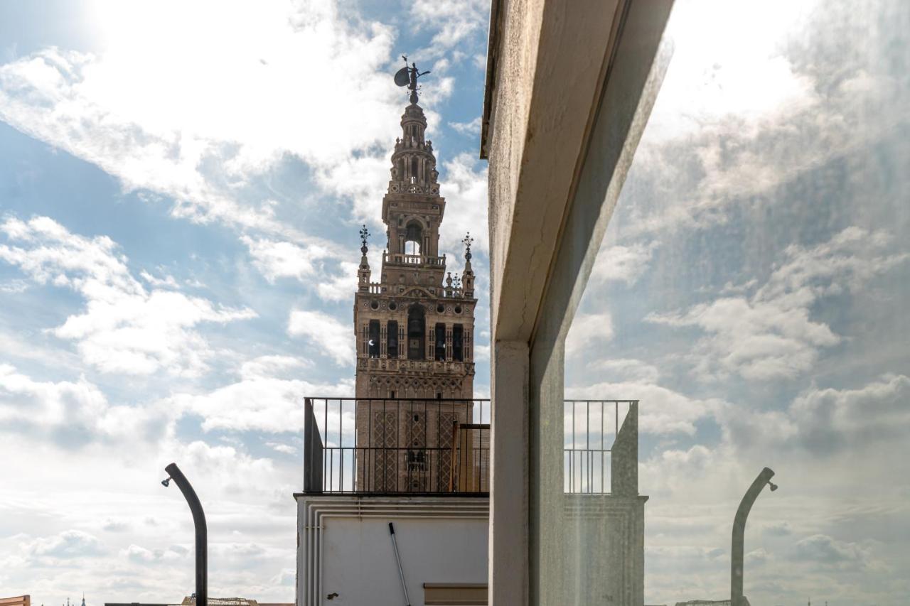 Cathedral Apartment, Upper Floor Apartment Sevilla Kültér fotó